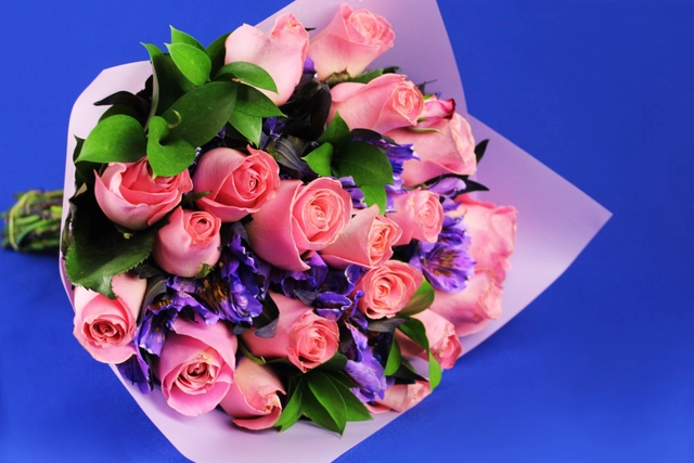 Ramo 24 Rosas Rosa
