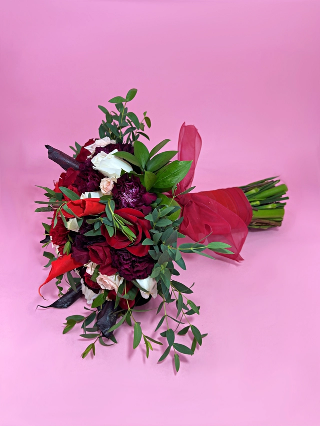 Ramo de Novia con Alcatraz y Claveles