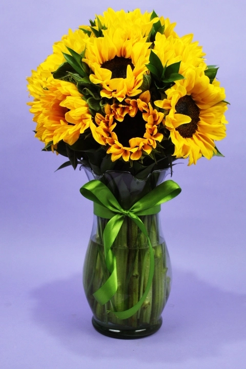 Jarrón con 15 Girasoles